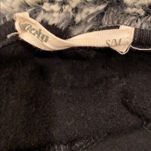 Womens throw over sleeveless sweatshirt